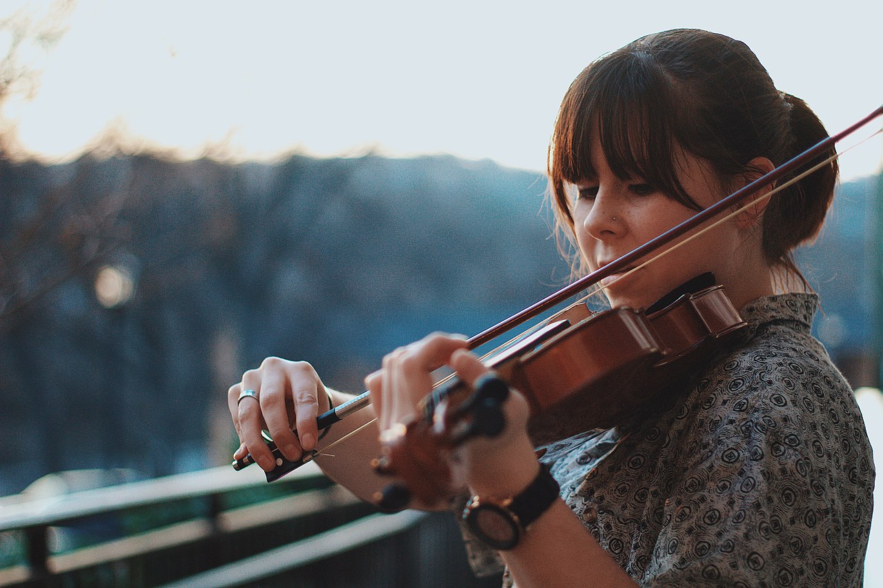 Read more about the article Violin Practice Techniques for Better Performance