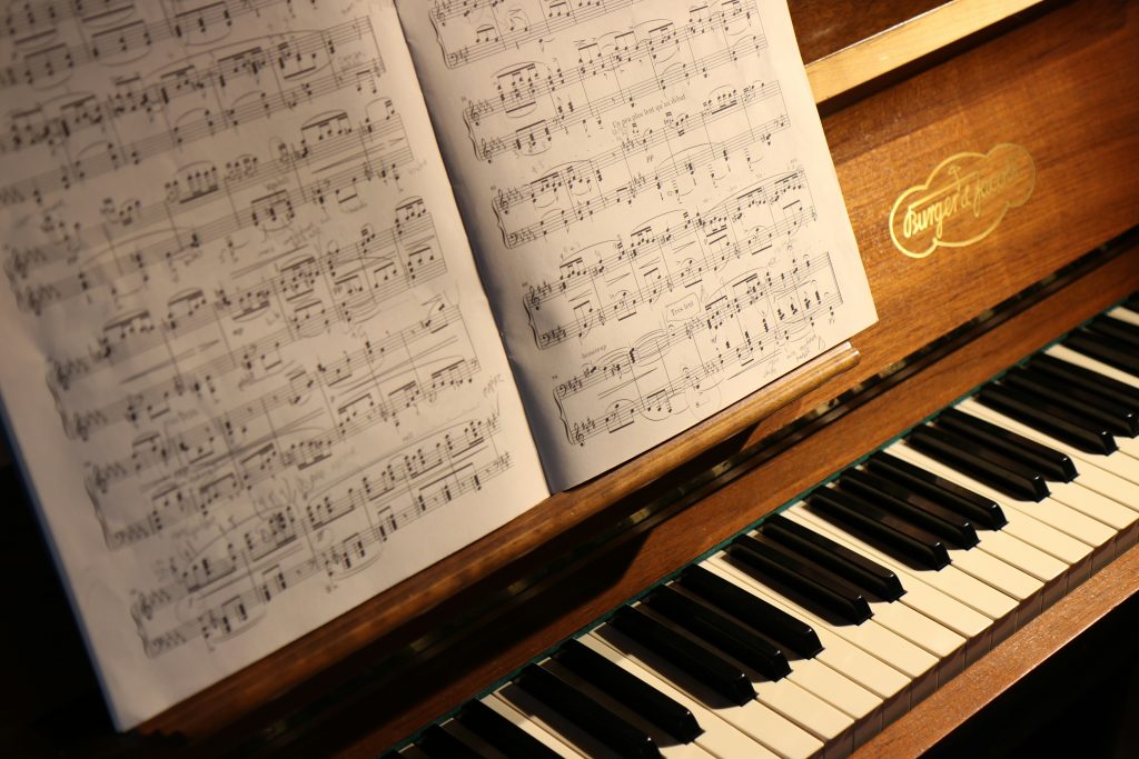 best piano books for beginners